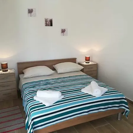 Apartmán Nina Turanj