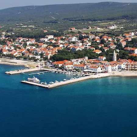 Apartman Nina *